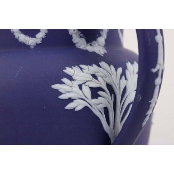 Antique Wedgwood Jasperware Dutch jug 6”, 1906 dark cobalt blue pitcher - Picture 5 of 10